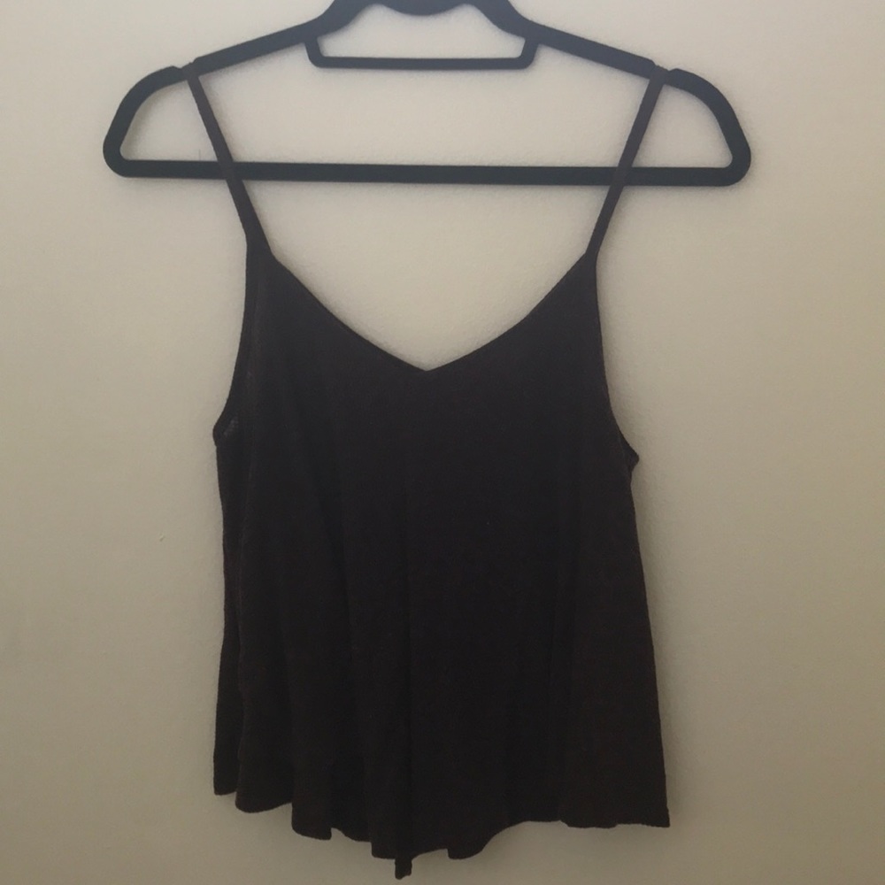Loose maroon crop cami
